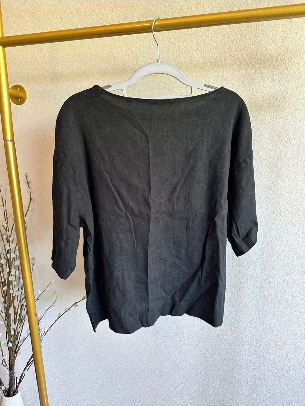 Vince Black Relaxed Short Sleeve Linen Blend Tee